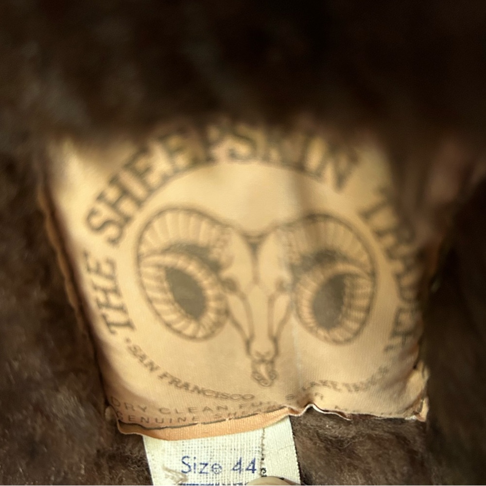 Vintage The Sheepskin Traders Sheepskin Coat Size… - image 7